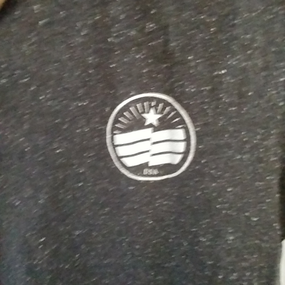 T shirt - Picture 6 of 6